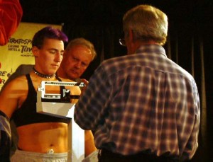 zali-mahfoodweightin-sjf5003