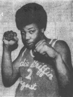 Evening_Express_1975_11_26_19